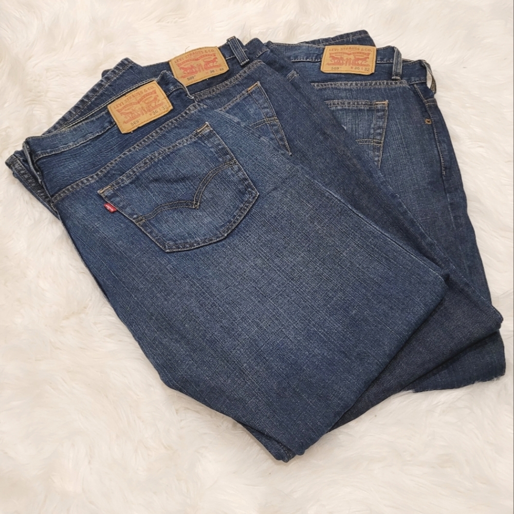 3 pairs of 569 Levi's Jeans